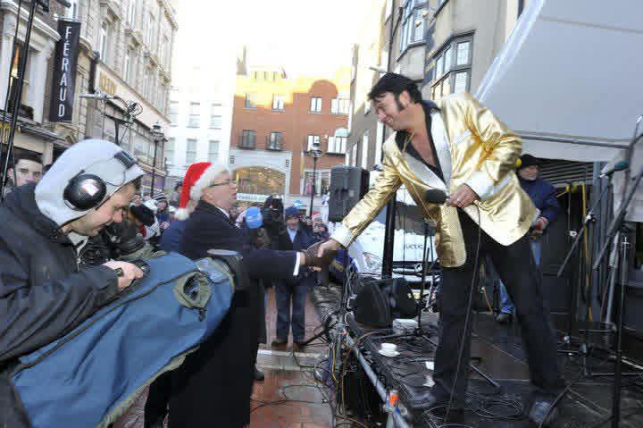Celebrity encounter photograph